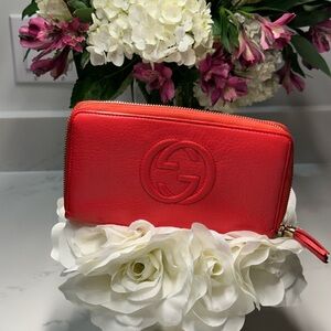 Gucci Red Coral Soho Interlocking GG Leather Zip Around Wallet + Gucci Dust Bag